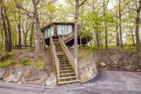 Unit 23 - Treetop 2 Bedroom Villa